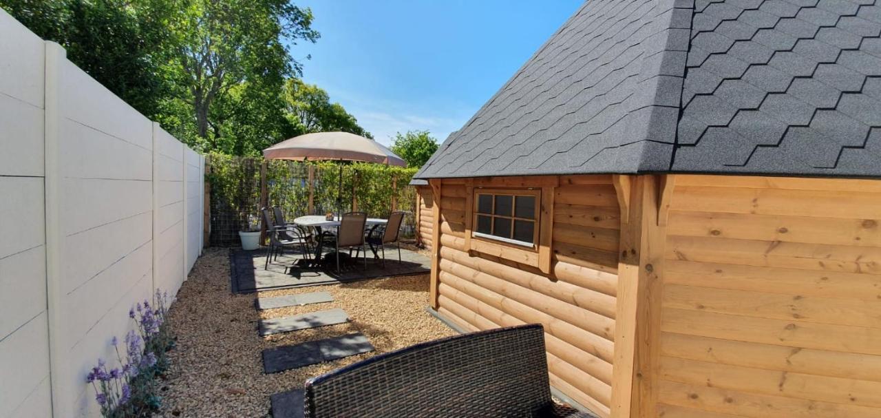 Villa Finse Kota - Tiny House Oostkapelle Esterno foto